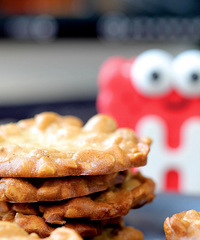 ���ֽ�һ����С���죬��ȫ���˿䱬����