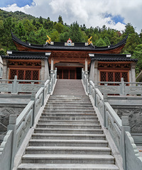 Ѳ��ƻ���һ�����ٺ����ʼ����ͷ������