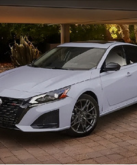 �ղ�������������2025��ͣ����Ϊ���ͽγ��г������ź�