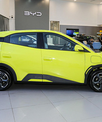 ���������� �Ƽ�һ��Ůʿ���ĵ糵��10������