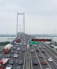 �ո���������������������С�ͳ�ͨ�зѣ�������£�