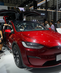 ��˹���Ѳ���һ�廯ѹ������������һ���³���̽�18���£�