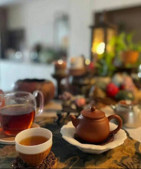 84������·���У�ϲ���Ȳ裬�Ը������أ��и�Ů��������