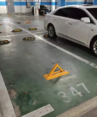 ��ҵ�ѳ���û���ĳ�λ�������������������Ϸ���