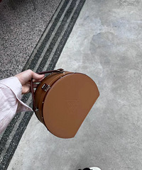 3CE��װ���ʺϵ������񣬲��ö���ֱ���򣬺ÿ�ʵ��