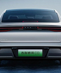 �����ˣ�����E8���ˣ�12�����У�