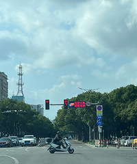�źŵ��̵���Ļ�ֱ���ˣ�