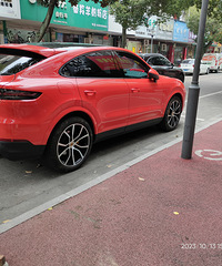 ���������ġ��ٺ��������ɫ��������Ŷ��