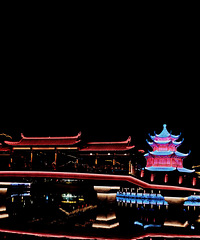 ������ر��˵����·��ʮ�ﳤ��