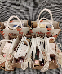 �˾�200���ҵİ����񣬶�����ʵ������