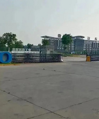 ���ؼ�ë��ĳ�������ֱ�ִ�г�3000��