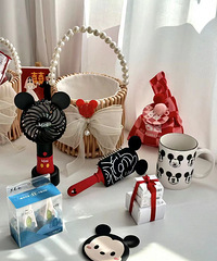 �����˰�����µİ�����ƽ��һ��100������