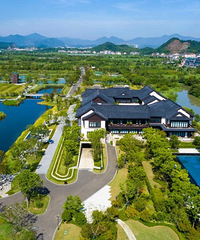 �ô�һ��������λ����̨���м�������ҳ���ʪ�ع�԰������ô����