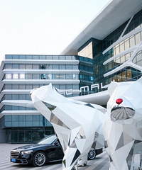 ���½�����ء����ǹ㳡