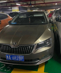 �̲��ˣ��㽭ĳ���³�����һĻ�������Ƿ�ŭ��