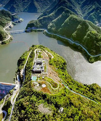 ����Ϣ��̨��һ����ˮ�⣬����ͨˮ������350���ˣ�