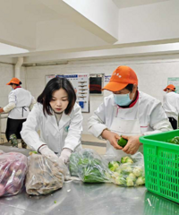 �賿��ͻ��ѧУʳ��