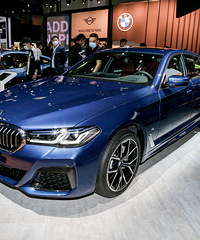 ��110�����������ߴ�����5ϵ��ʽͣ��