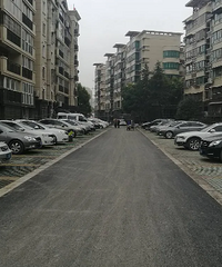 ����Խ�Ǳ��˵ĳ��ӣ�����Խ��ϧ����ϲ��Ū�����°ѳ�����