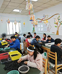 �μӡ�̨�ݰ���������ж�һ����