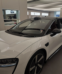 ��Ϊ�콢������ܼ�ʻ�γ���ͦ�ÿ�