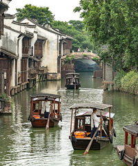 ̨����û������С����ˮ�˼�ѽ��