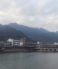 ������죬���ǧ�������������ƺ׹�·��ɽ�����������ɫ��