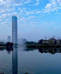 ���������Ѿ�����280�׾���ᶥ����