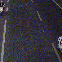 ������̨��һ��ͯ�Ӷ�¥׹�䣬�������ֶ���ȫ�����͡���