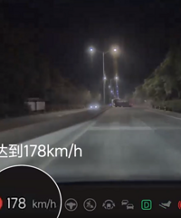 ���ƿ�������������L7���ҳ�����Ƶ�������·�ʱ���ٴ�178km/h