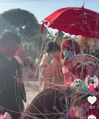 ̨��һ����������ջ��ݣ����ֶ���Ҫ����