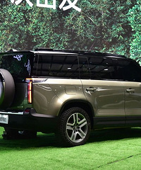 �ѡ���������װ������ʿ����������