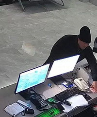 ����ס�ˣ��賿2�㣬̨��һ�տ������������ˣ�