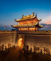 ��ȷ�ˣ�̨������ѡ���ۣ�