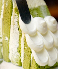 ���Ų�ݮ����鵰���ߣ�������һ������ѩ�ݣ�