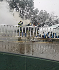 ��ѩ�죬�ڴ����ĺ��̵��⣬һ�����Ż���