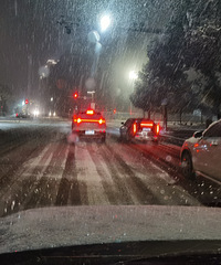 ������Ŀ����峵���ߣ��ⳡ��ѩ������Ҫ���Ҷ���Ǯ����