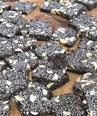 �������40�����ǵ꣬�ַ��ھӶ�����