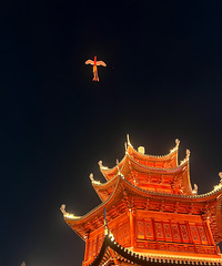 ·�������ϴ�֣����·�ŵ��˶����˰�