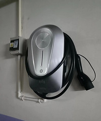 С���������˽�ҵ糵���׮Խ��Խ�࣬������һ����ɶ��