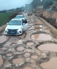 ����·ÿ��������һ�ˣ�����ʯ�������κ���