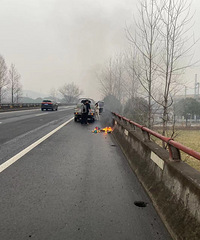 �г�;����������ͷ����������Լ��ĳ��������ʯͷ���Լ��Ľ�!