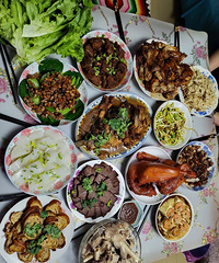 ���۸��᡿����Ȧ��ҹ�����ͣ�������Ҷ���ʲô��