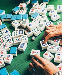 4�˱��У�ֻ�򴺽���������