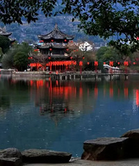 ̨�����꣬�׸���