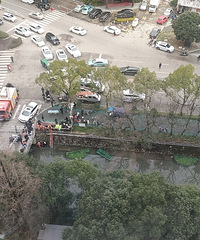 ��b������ô��