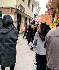 ���۸��᡿���Ϊ����ʳ�ŶӰ����Сʱ��