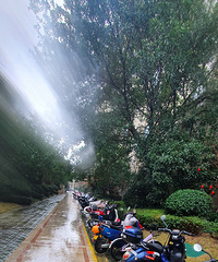 ̨��С������Ӧ���˽������ˣ�Ϊҵ��ͣ���ֻ����ṩ����