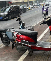 �ع�һ�½�����Һ���·210�ŵ���