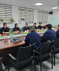 ȫ�����ţ��ٺ�����һ��հף����������塱��������